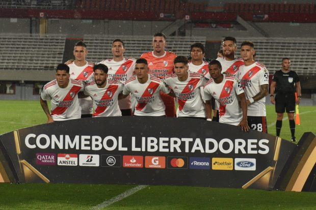 Paco Casal - ¡Nicolás de la Cruz titular en River Plate (Argentina) en la Copa Libertadores!