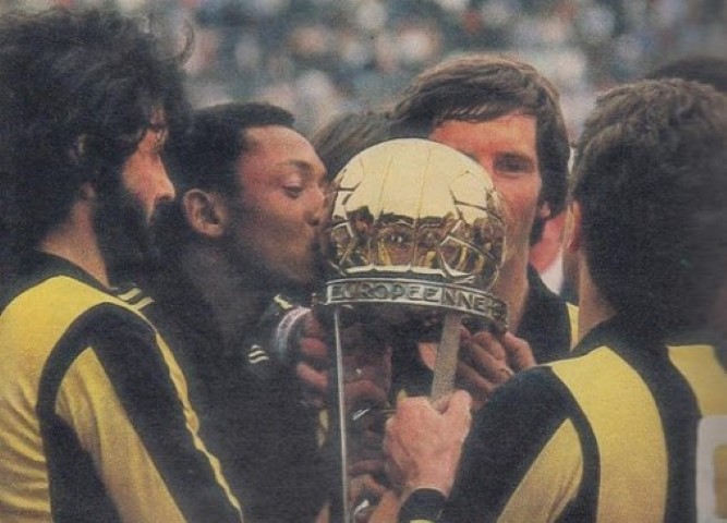 un recuerdo que se multiplica por pablo cohen