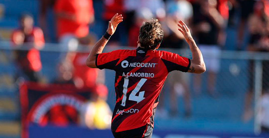 Agustin Canobbio Ath Paranaense Paco Casal